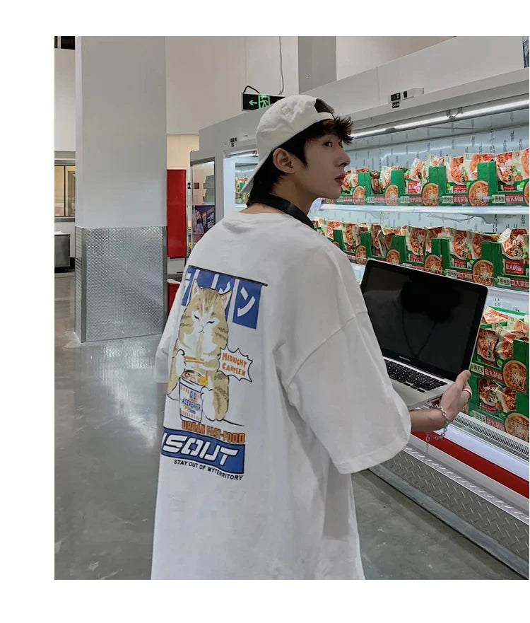 Harajuku Cat Cartoon Eating Noodles Graphic Men Women Tshirts